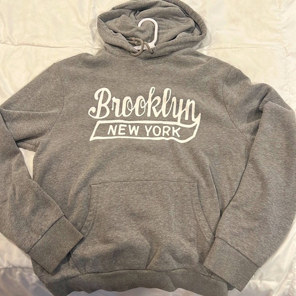 Old navy Brooklyn NY sweater